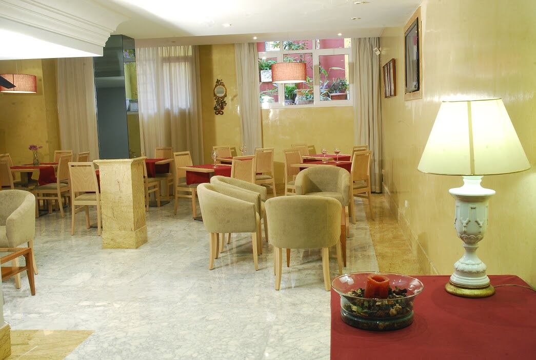 Reyes Catolicos Hotel Seville Interior photo